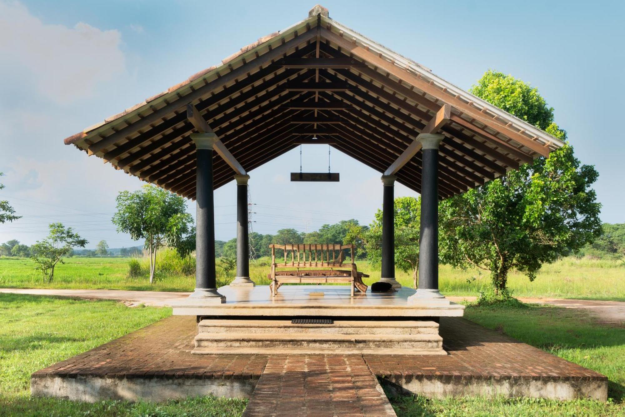Kumbukgaha Villa Сигирия Екстериор снимка